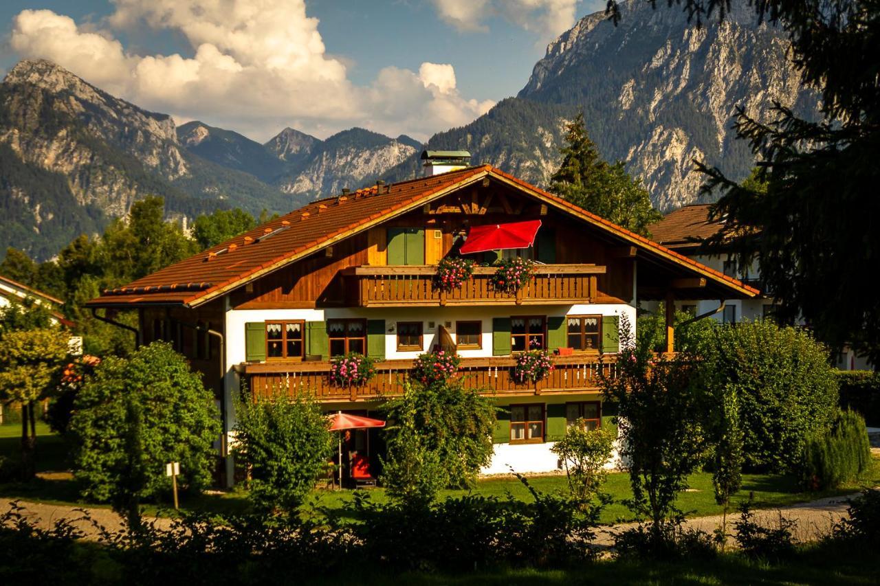 Allgaeu-Moni Фюссен Экстерьер фото